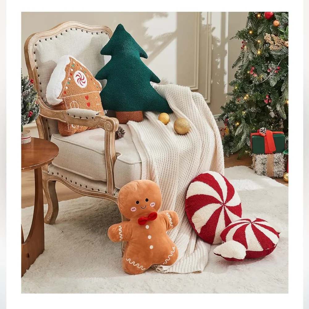 Green Christmas Tree Pillow 17.7”